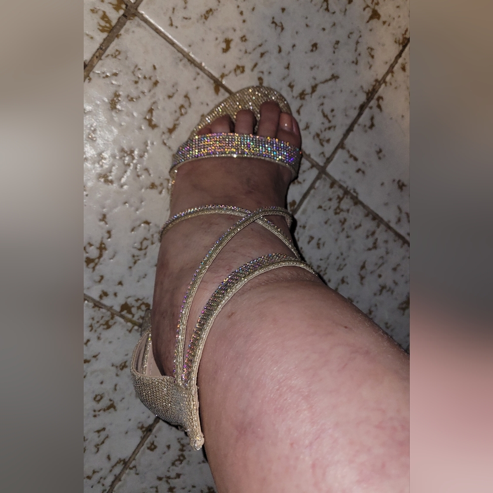 TOP Moda Glittering Gold Strappy Heels - Picture 2 of 9
